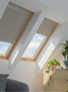 BRITE BLACKOUT BLIND – BEIGE MULTIFIT (78CM X 118CM)